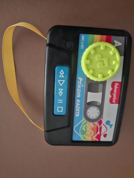 Fisherprice psíkova kazeta sk plus veselé kladivo,