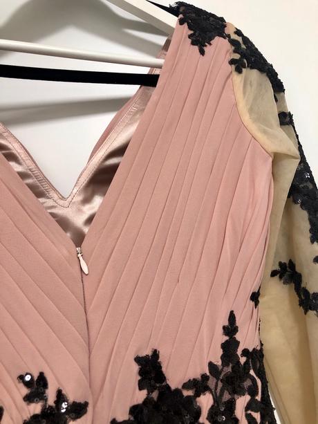 Dlhé spoločenské šaty, s