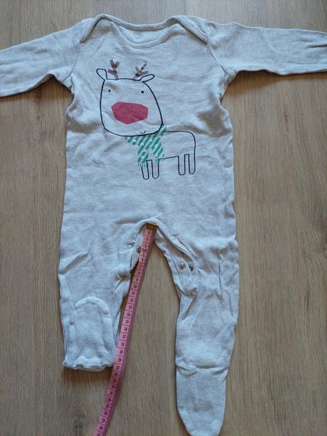 Vianocne pyzamko-overal vel.68, f&f,68
