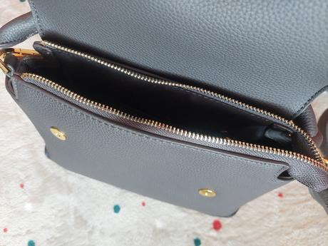 Tmava damska/dievcenska kabelka, reserved