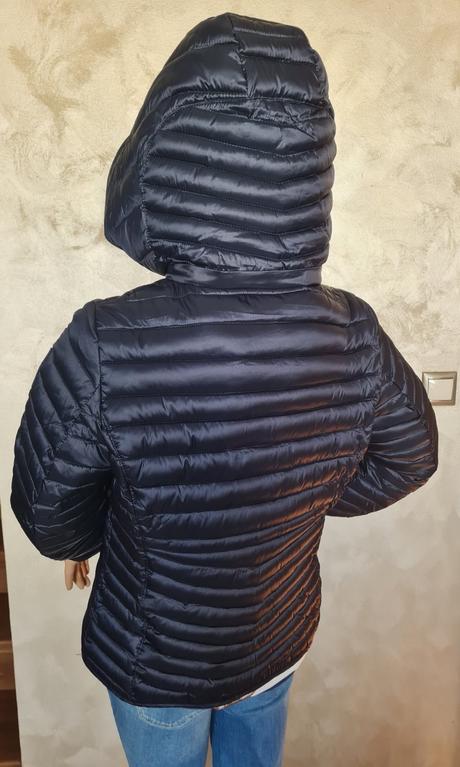 Obojstranná vetrovka - pc 260 eur, m