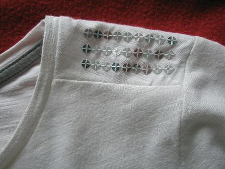 Tričko zn. f&f s trblietavým nápisom veľ. 140, f&f,140