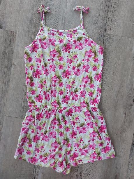 Rúžové kvetinové opaľovačky, pepperts,152