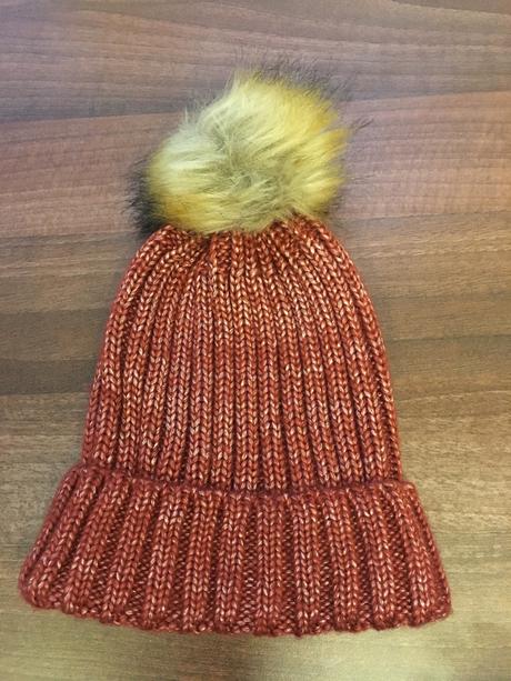 Metalicka vrubkovana ciapka zara, zara,122