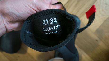 Neoprénové topánky, 31