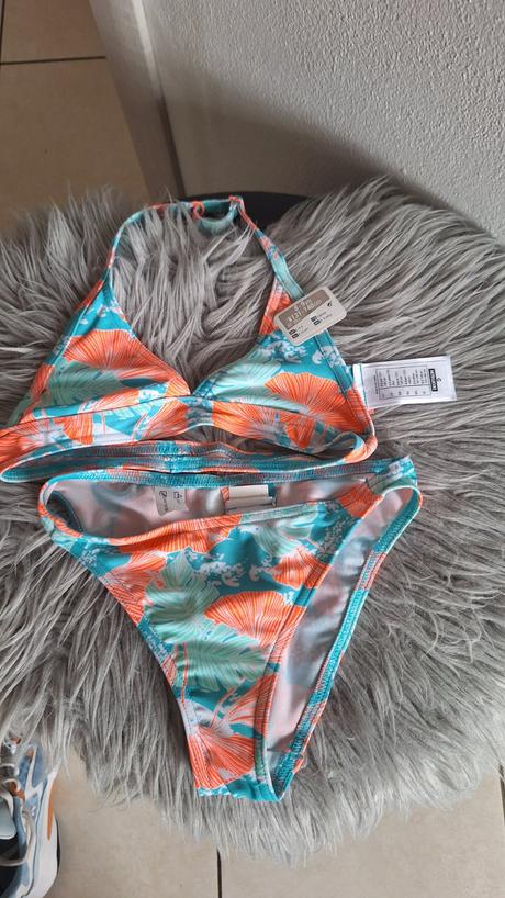 Plavky dvojdielne 8-9rokov, 128