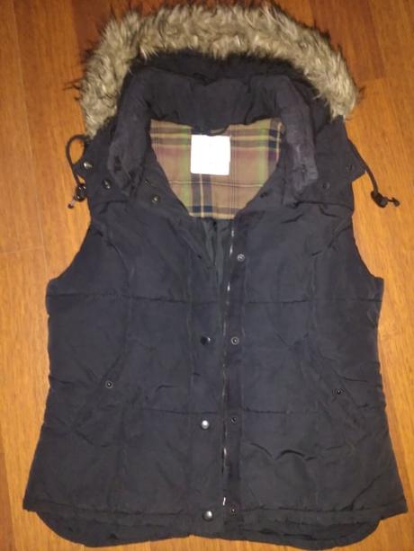 Hrubá vesta, h&m,42
