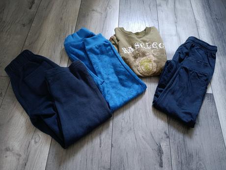 Balík tepláky -122, 122