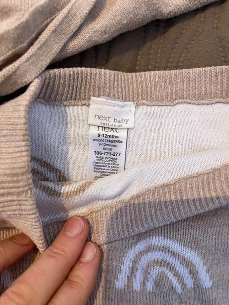 Next svetrík a nohavice, next