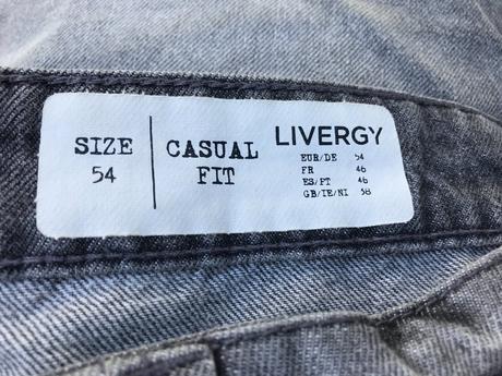 Sivé rifľové bermudy livergy, 54