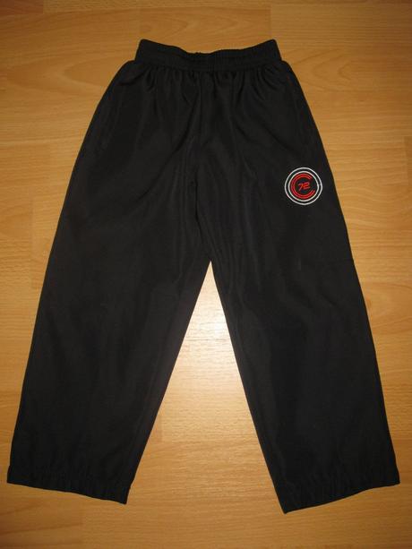 Chlapčenská šuštiaková súprava, 104