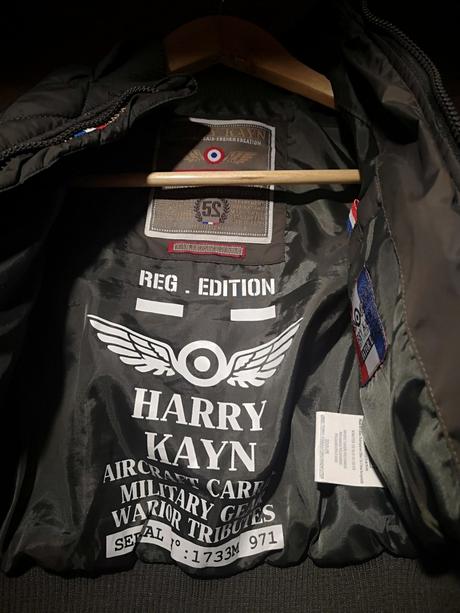 Chlapčenská vetrovka, 98