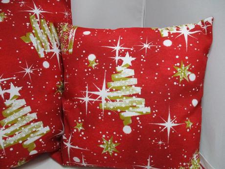 Vianočná obliečka červeno bielo zlatá,dve veľkosti, 