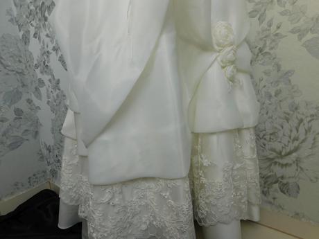 Luxusne nadherne svadobne saty(komplet), 38