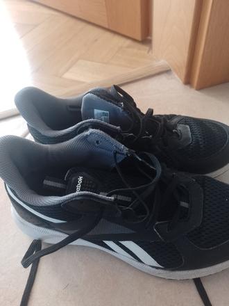 Letne vzdusne botasky, reebok,36
