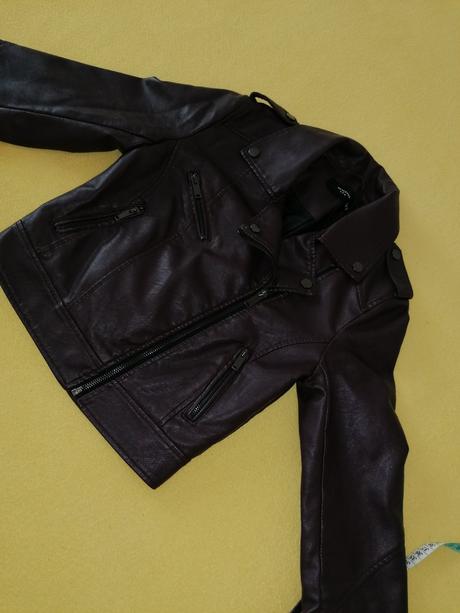 Bundička v koženom vzhľade, reserved,s