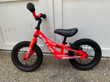 Odrážadlo s brzdou kellys kiru 12, kellys
