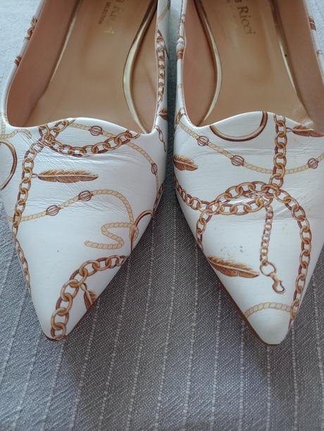 Kozene lodicky elegantne c. 39, 39