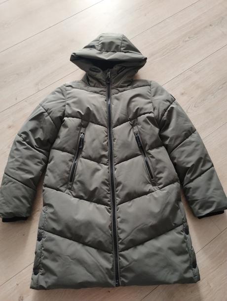 Zimná bunda, c&a,146