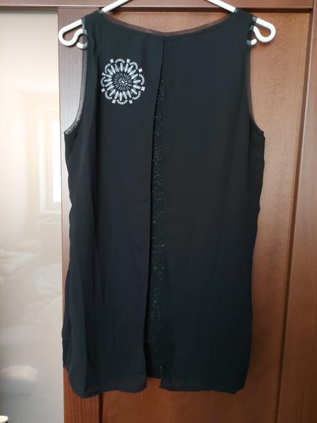 Desigual krásny dámsky atypický top s visačkou, desigual,s