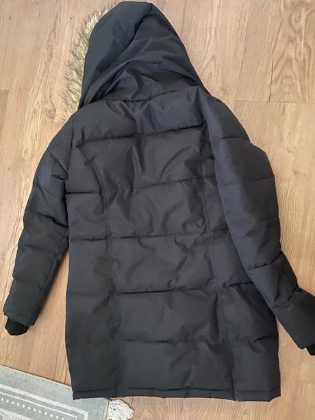 Velmi tepla zimna bunda, gate,38