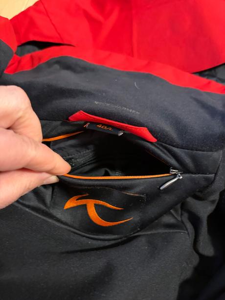 Kjus damska lyžiarska bunda, 40