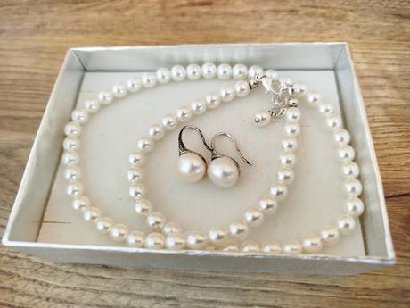 Set - perličkový náhrdelník a náušnice, 