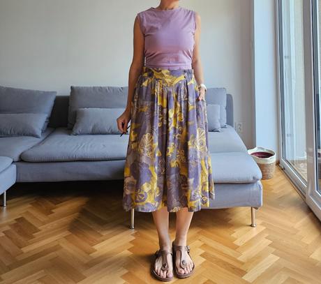 Vintage sukna 80s krásna latka, 42