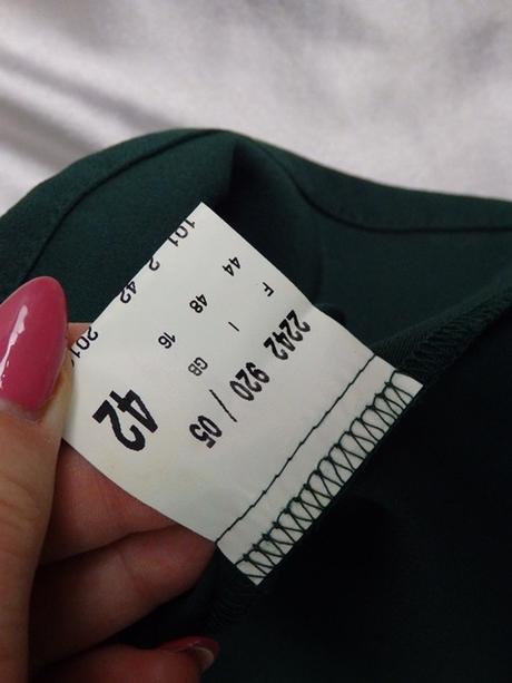 Luxusná tmavozelený top, 42