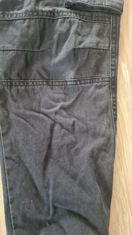 Podsite nohavice, chapter young,158