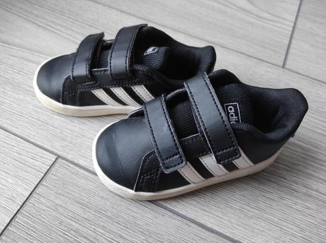 Tenisky adidas, adidas,22
