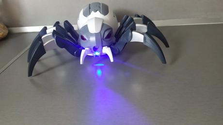 Pavúk na diaľkové ovládanie,