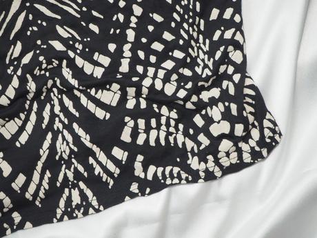 Kvalitné úpletové šaty instyle, s