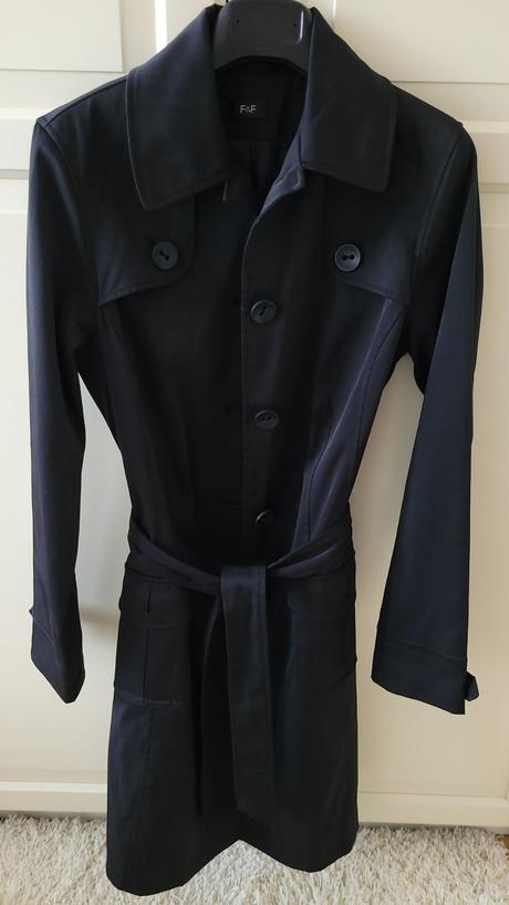 Čierny trenchcoat, f&f,m