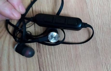 Bluetooth slúchadlá jbl, 