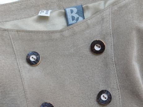 Damska kvalitna semišova vesta ku kroju, 46