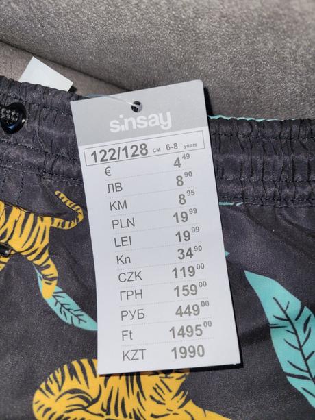 Nové kratase 2ks, sinsay,122 / 128