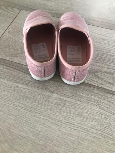 Krásne topánky, 26