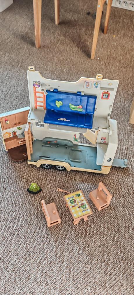 Auto+karavan+postavičky bluey, 