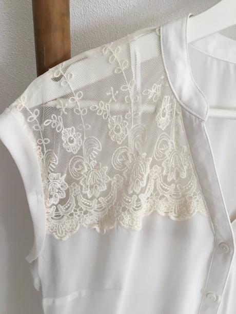 Biela blúzka bez rukávov, kik,38