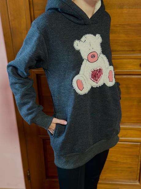 Mikina s medvedíkom a huňatou kapucňou, m