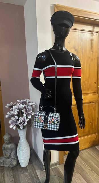 Úpletové šaty s odhalenými plecami zn. guess, guess,l / m