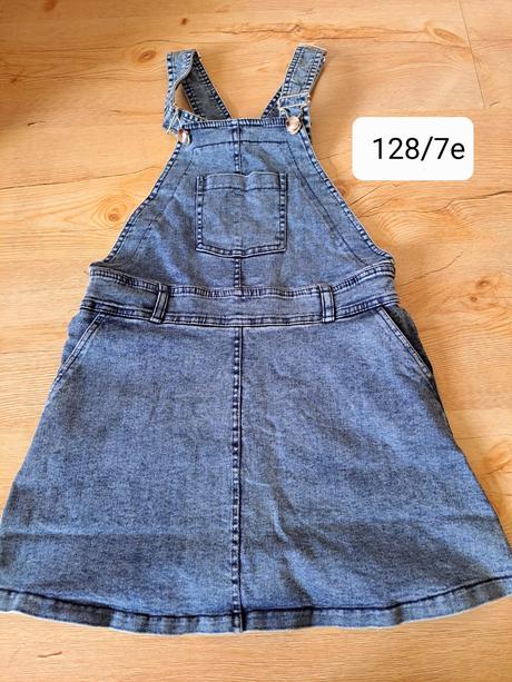 Riflova sukňa na traky, 128