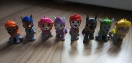 Postavicky labkova patrola,