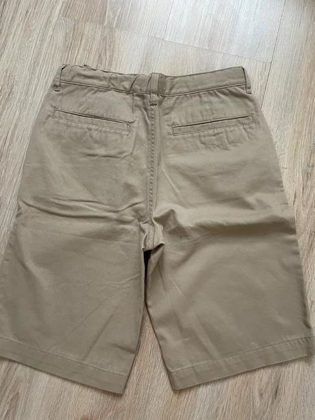 Slušné kratasy, old navy,140