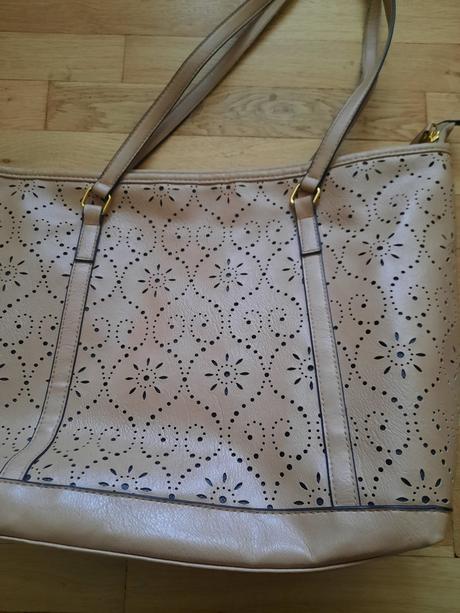 Dámska kabelka, 