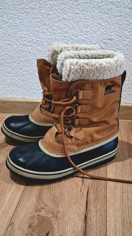 Snehule, sorel,40
