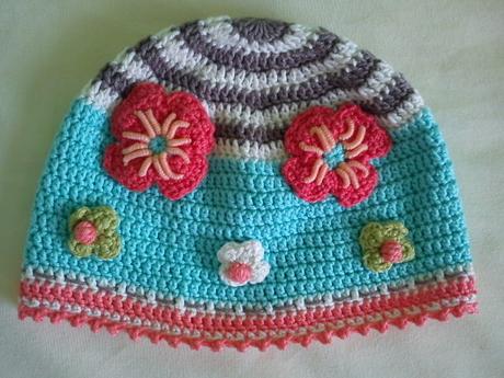 Hačkovaná čiapočka, 92