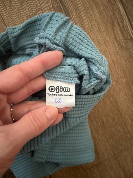 Nohavice pre bábätko, 62