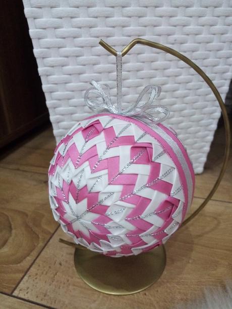 Veľká vianočná guľa, 